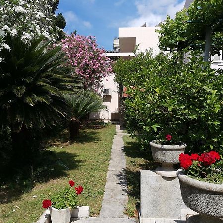 Apartments Maris Garden Petrovac Eksteriør billede